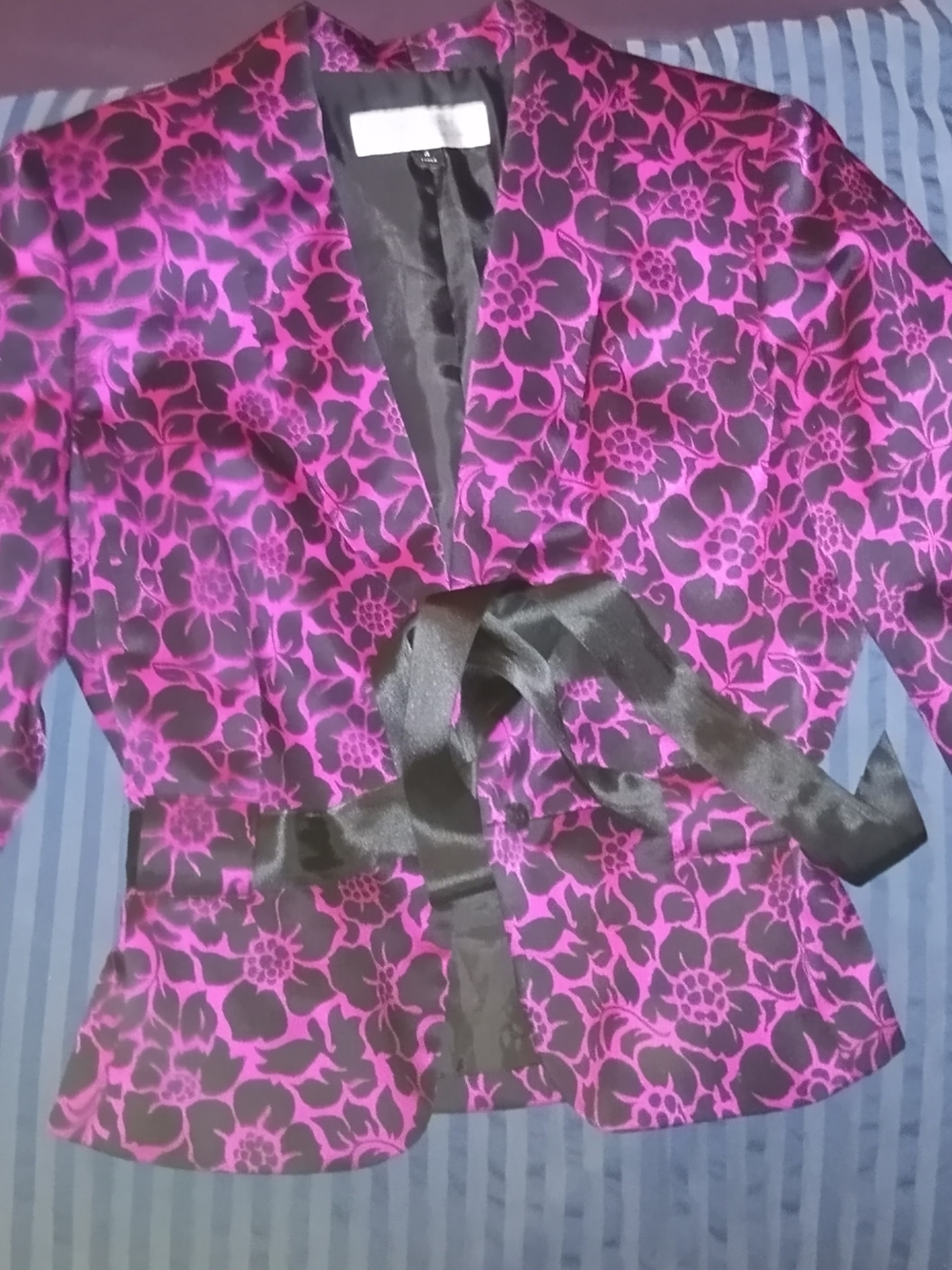 Tahari Fuchsia Floral Lined Satin Jacket